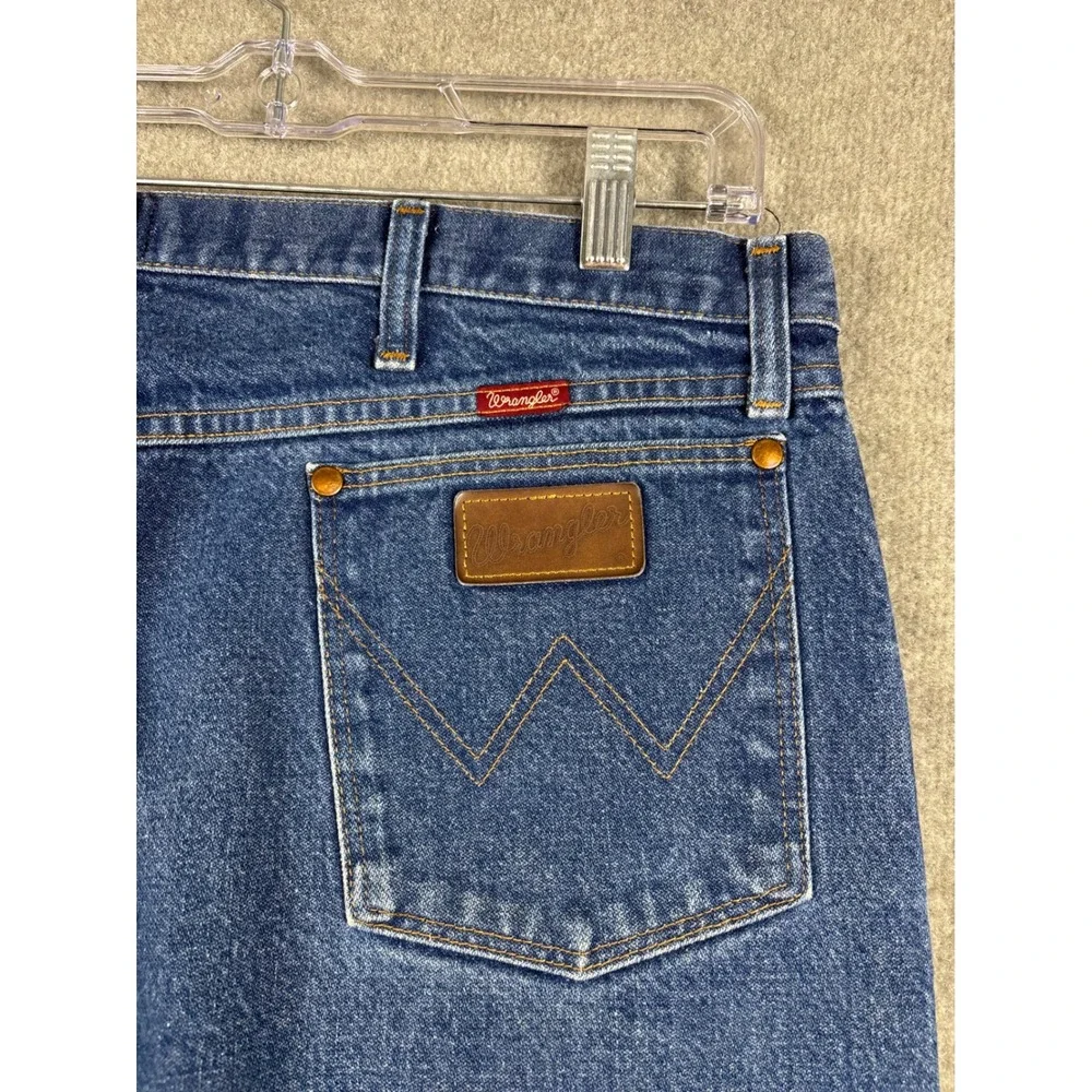 Wrangler 31MWZDN Relaxed Fit Jeans Five Pocket Denim 38x35 Blue - Picture 5 of 12